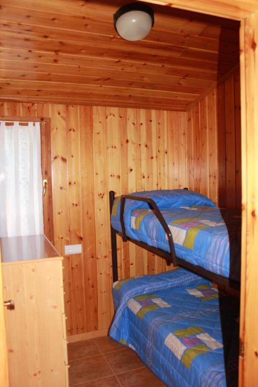 Camping Valle De Tena Sabiñánigo Szoba fotó