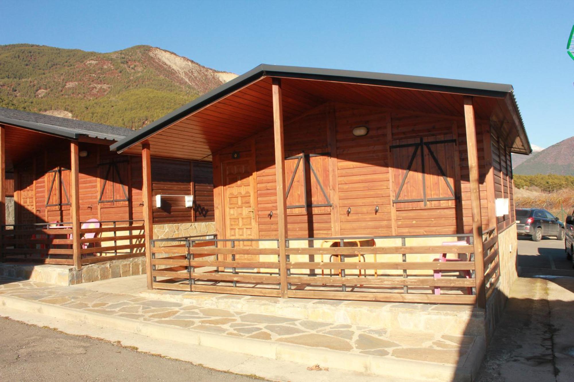 Camping Valle De Tena Sabiñánigo Kültér fotó
