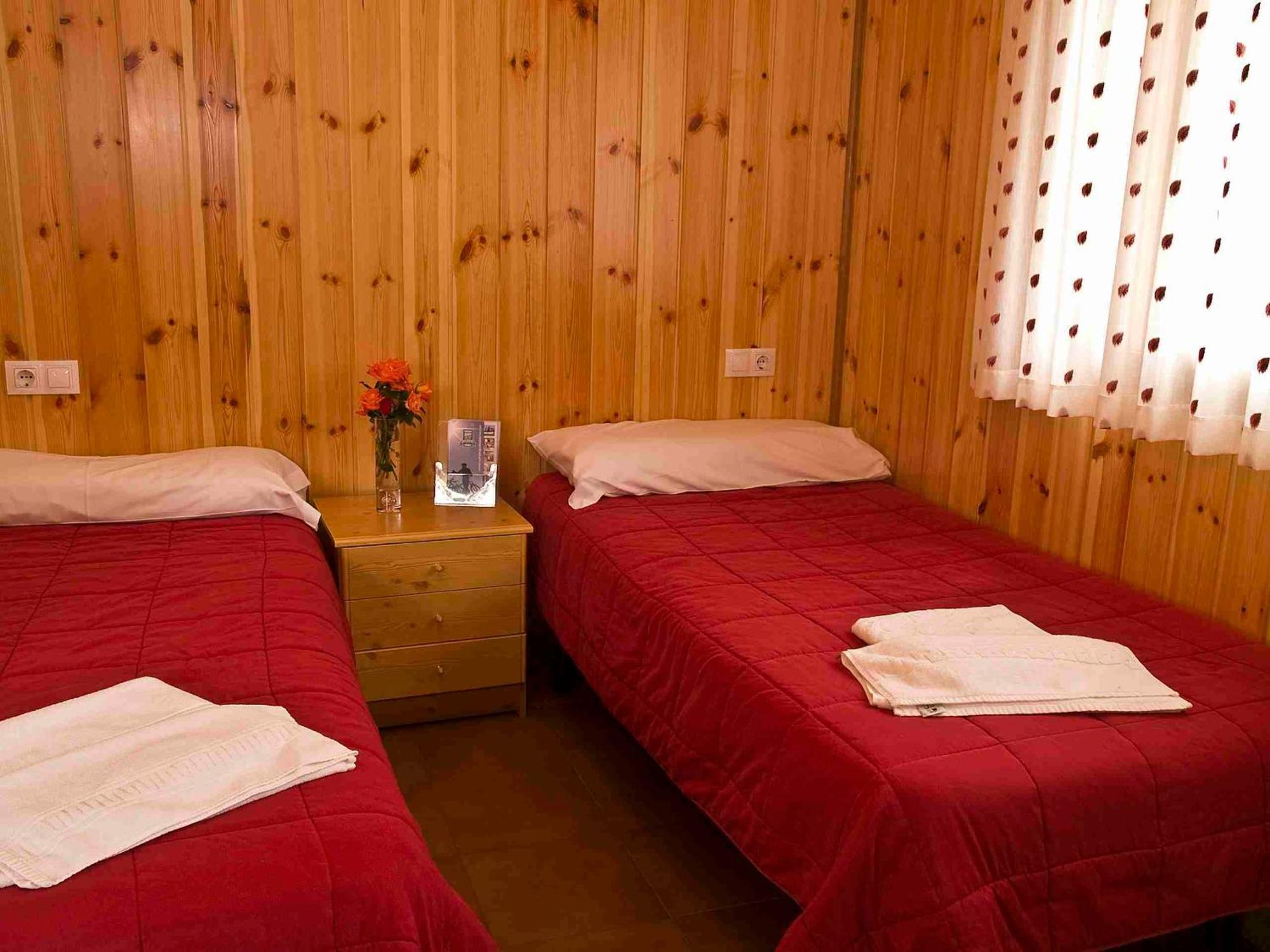 Camping Valle De Tena Sabiñánigo Kültér fotó